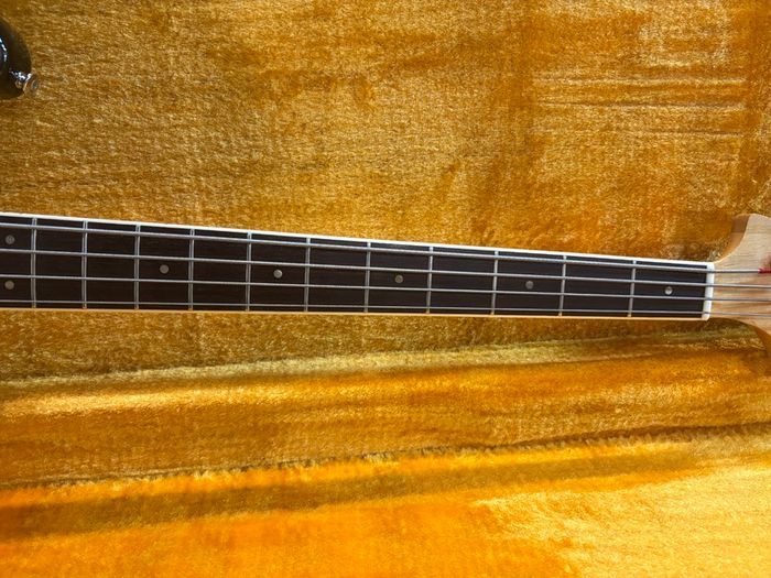 Yamaha SB-55 Sunburst 1970