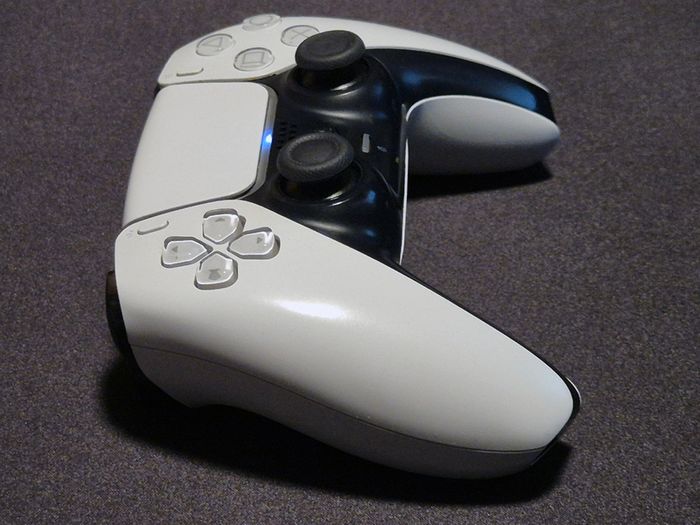 Official Sony PS5 DualSense Wireless Controller (FREE SHIPPING)