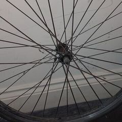 bicycle wheel 28