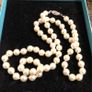 pearl necklace Image 4