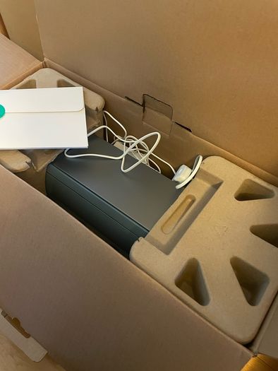 Cricut Maker 4 plus extra blades, cutting mats and stuff