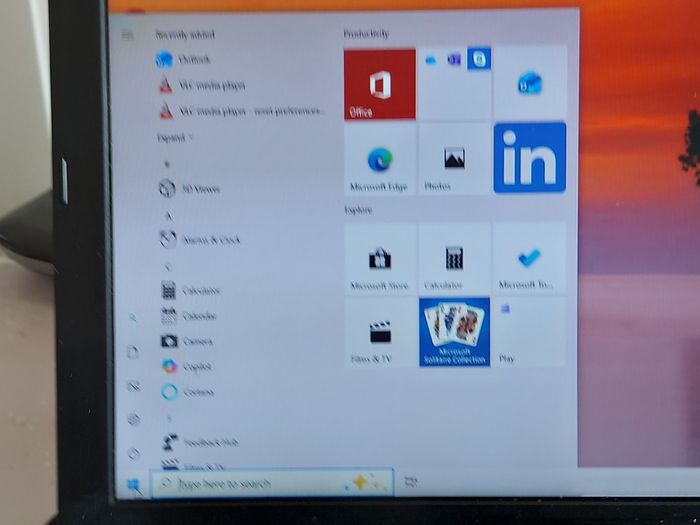 Lenovo Thinkpad T410, Intel Core i5 CPU M 520, 2.4GHz, Windows 10, 4GB Ram, 160GB HDD, Microsoft Edge, Chrome and VLC