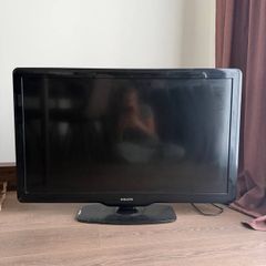 TV Philips 42 inch Full HD LCD TV