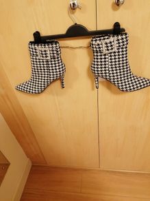 Women's Boot's Savida NWT SIZE 7