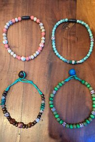 chocker chains