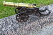 Brass table cannon