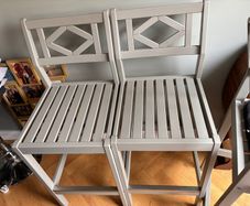 2 Garden wooden bar stools