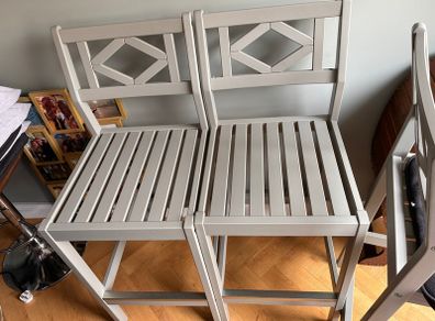 2 Garden wooden bar stools