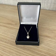 Sterling silver pearl necklace