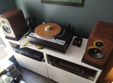 Onkyo CP-1050 Direct Drive Turntable
