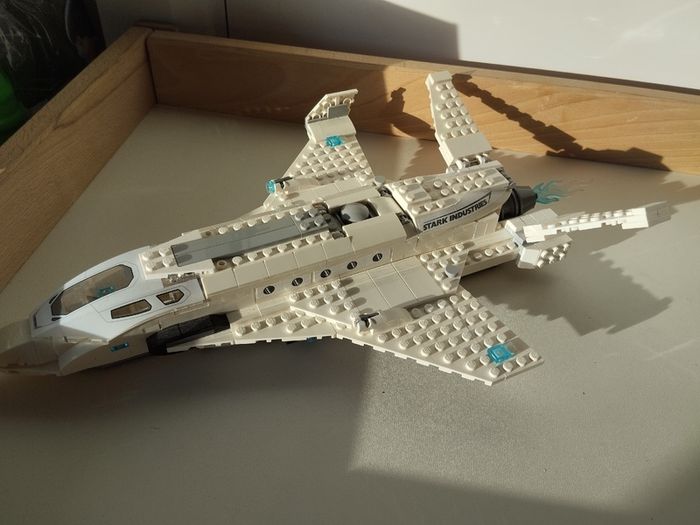 LEGO Marvel Spider-Man  Stark Jet and the Drone Attack 76130  Incomplete