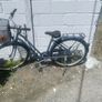 lady's Dutch bike Image 2