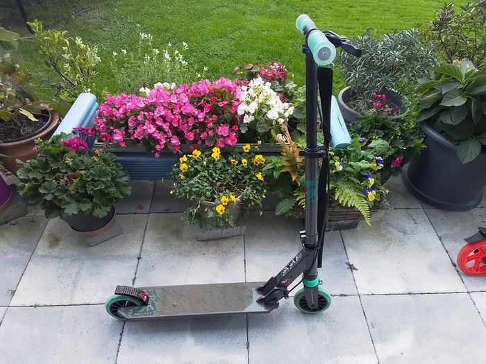 Decathlon mid 5 scooter