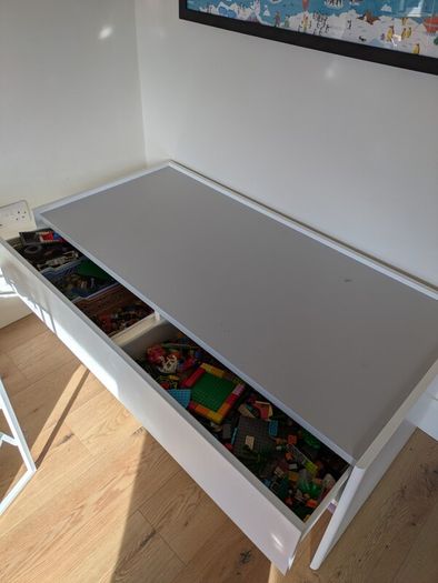 IKEA Dundra play table