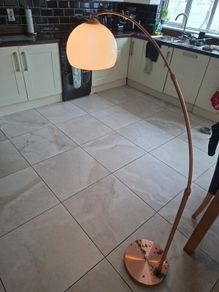 Decorative rose gold lamp