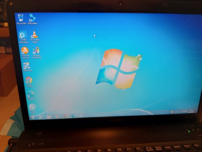 Sony Vaio Laptop, PCG-61511M, Windows 7 Professional, 32 bit, AMD Phenom II Triple Core Processor, 1.8GHz, 8GB Ram,