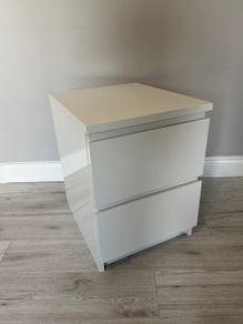 Chest of 2 drawers