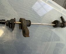 Trek Fuel skewer & derailleur hanger