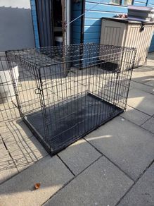 Dog crate