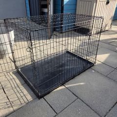Dog crate