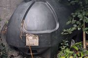 Oil tank