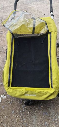 2 seat bike  trailer    Croozer