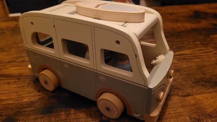 Little dutch wooden campervan