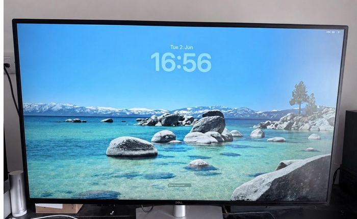 Dell HUB monitor U4323QE 42.5"