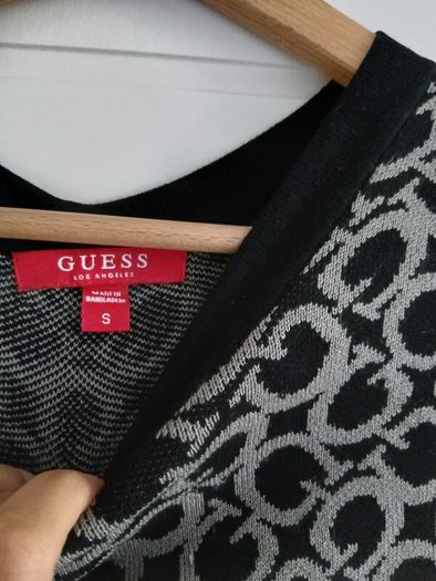 GUESS jumper