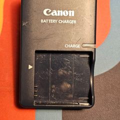 Canon battery charger
