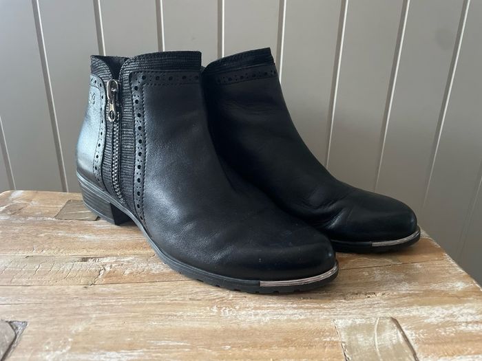 womens ankle boots Caprice black leather lined size 6