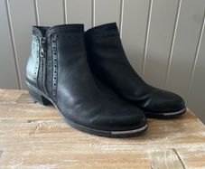 womens ankle boots Caprice black leather lined size 6