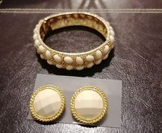 Brecelet/Bangle with Earrings
