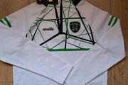 NEW Eire GAA Zipped Top