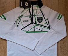 NEW Eire GAA Zipped Top