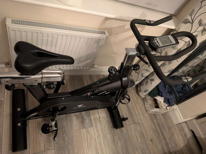 Hit Fitness G7 Indoor Exercise Bike