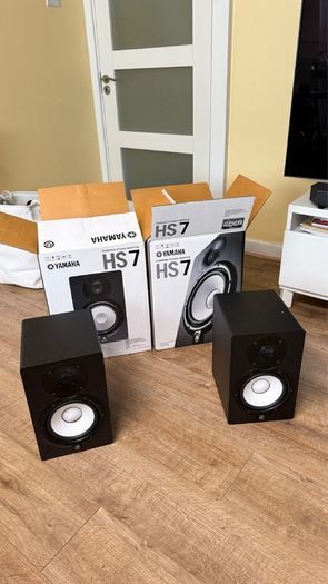 Yamaha HS7 Active Studio Monitor | Pair