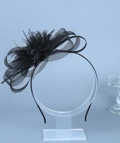 Free Postage! Lovely Black Fascinator