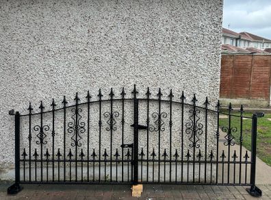 Galvanised Steel Black Entrance Gate