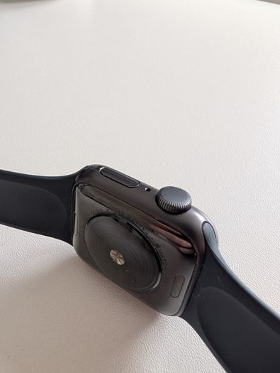 Apple Watch SE 2nd Gen, 40mm - Space Grey