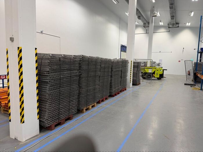 Mesh drop in panels