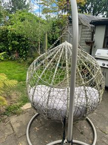 hanging garden chair