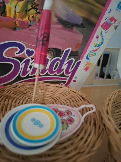 sindy house  horse,doll,car,furniture