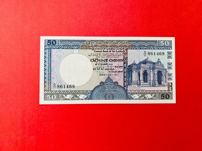 Sri Lanka  50  Rupees.  1989  Pick  98a  ( Uncirculated )