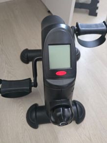 mini pedal exercicer/ underdesk Bike