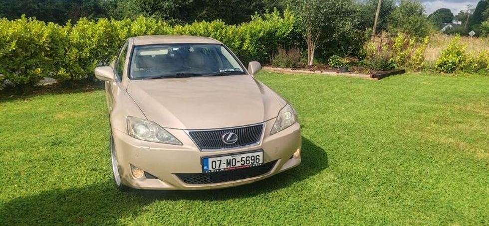 Really Clean Lexus IS 220D 2007