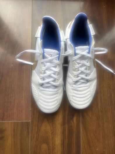 nike streetgato