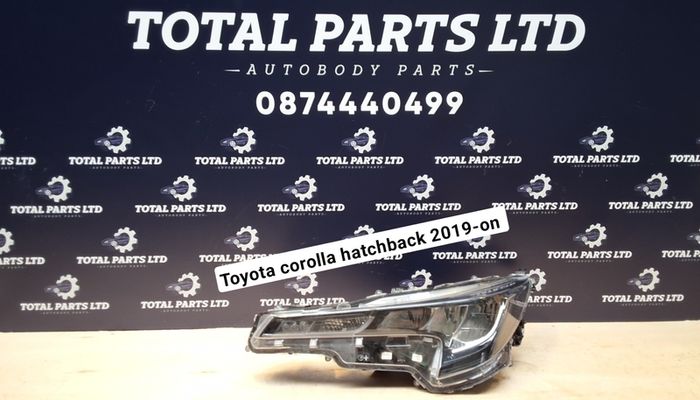 Toyota corolla hatchback 2019-on headlight