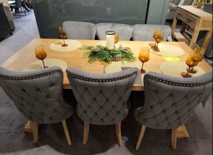 Solid Oak Dining Table 200cm, Brand New