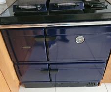 Stanley Brandon 100,000 Btu Oil Fired Range Cooker. FREE to take away. Must be removed by collector.